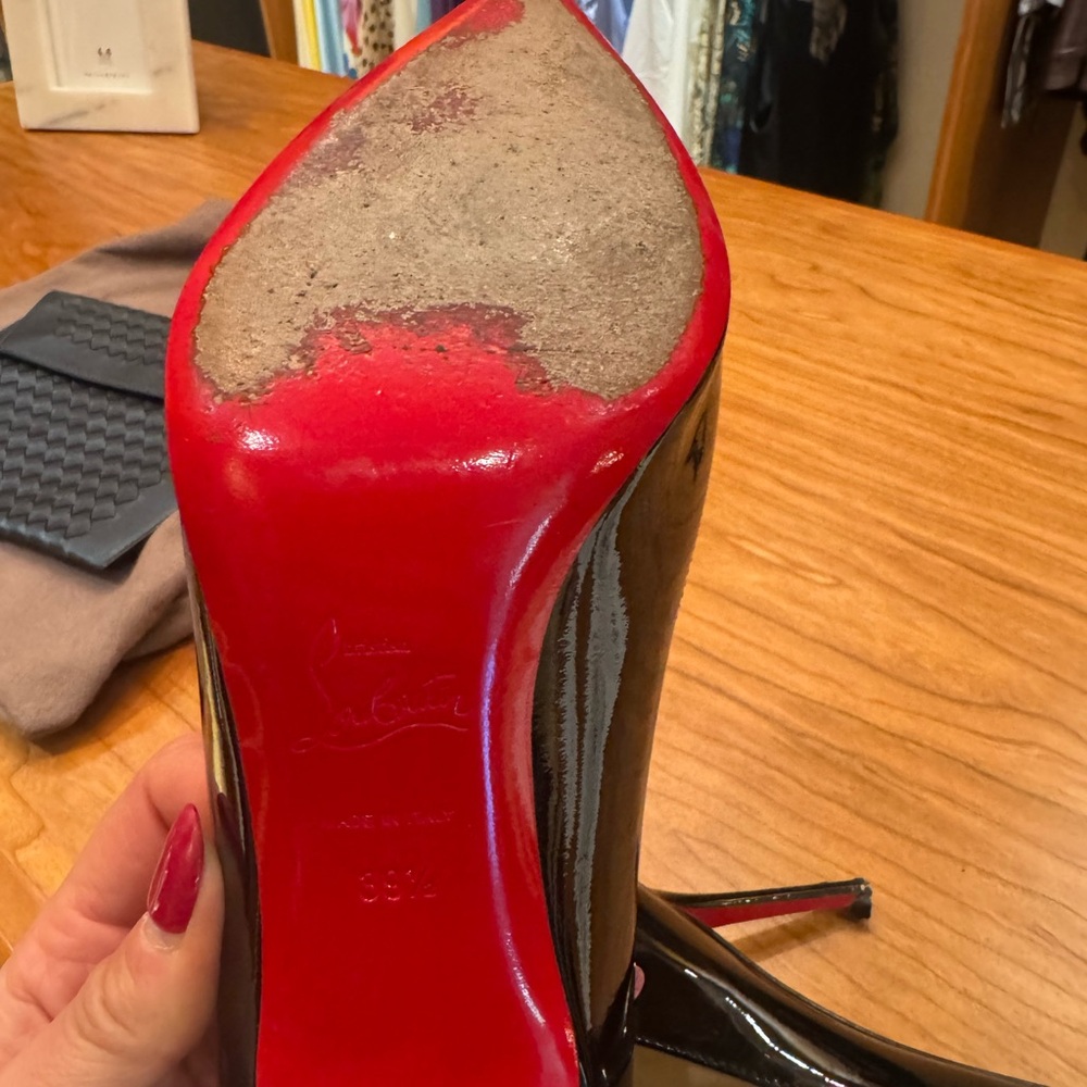 Christian Louboutin Black Patent Leather Pointed Toe Pumps with Red Soles - Picture 6 of 6